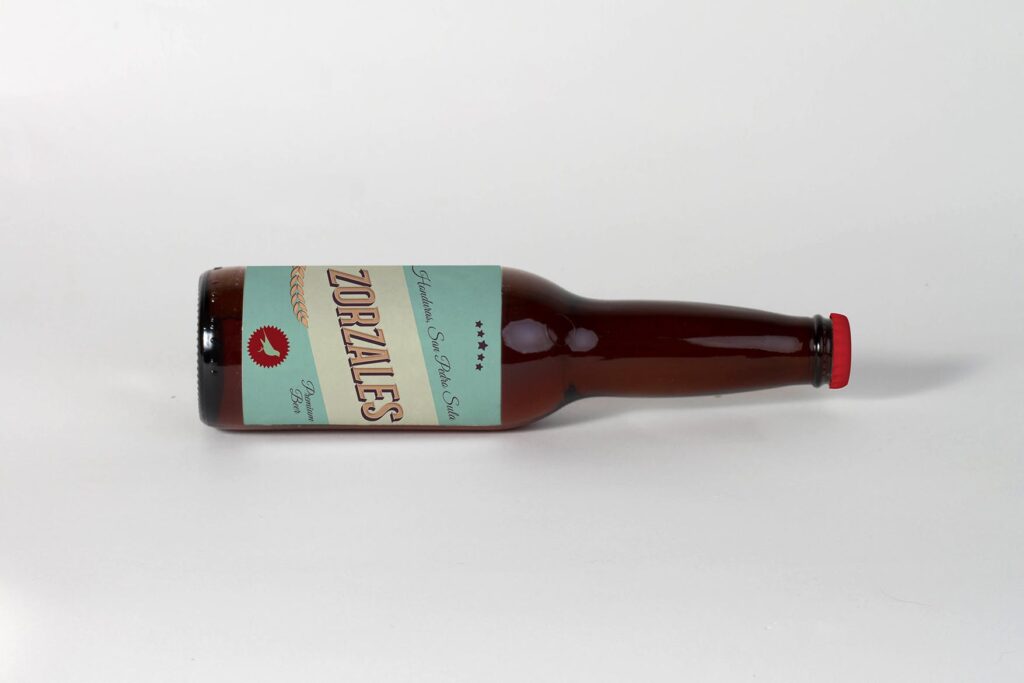 法国啤酒瓶包装模型样机素材下载Beer Bottle Mock Up H7MKBH插图1