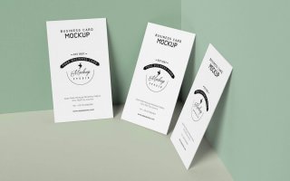 标签样机素材模板样机展示样机5 Vertical Business Card Mockups